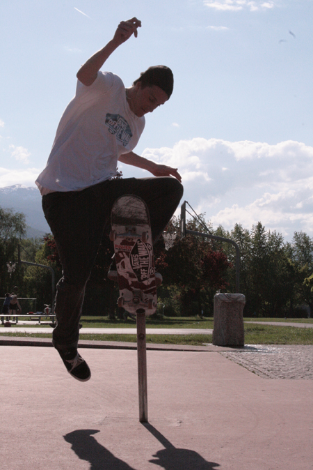 no comply pole jam photo linda melcher